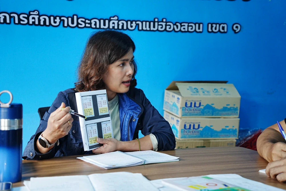 ติดตามนิเทศการสอนคุณครู ให้คำแนะนำ พร้อมช่วยแก้ไขปัญหาการอ่านเขียน ผ่านโครงการ "อ่านเขียนเรียนสนุก ปั้นเด็กจิ๋วเป็นเด็กแจ๋ว"